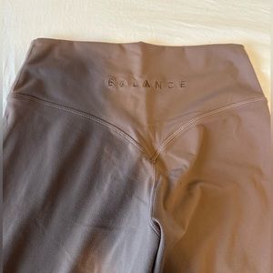 BALANCE ATHLETICA/ VITALITY- Cloud Leggings- size medium EUC